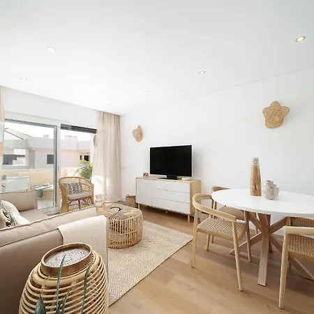 My Dreamy House . Wi-fi . Pool . Welcome! Lagos