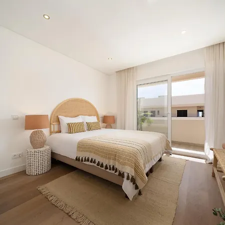 Apartamento My Dreamy House . Wi-fi . Pool . Welcome! *